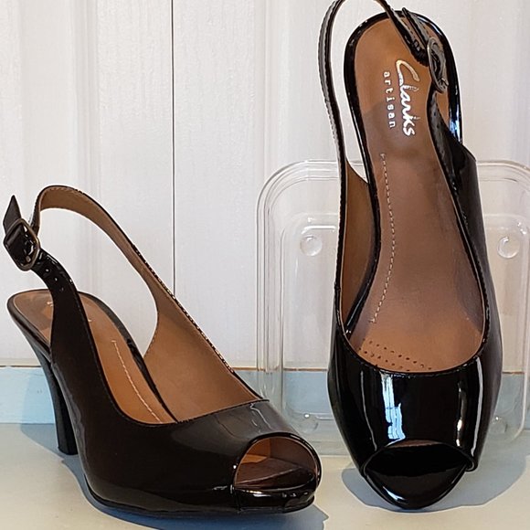 Clark's Black Patent Slink Backs Shoes Size 6 - Picture 1 of 10